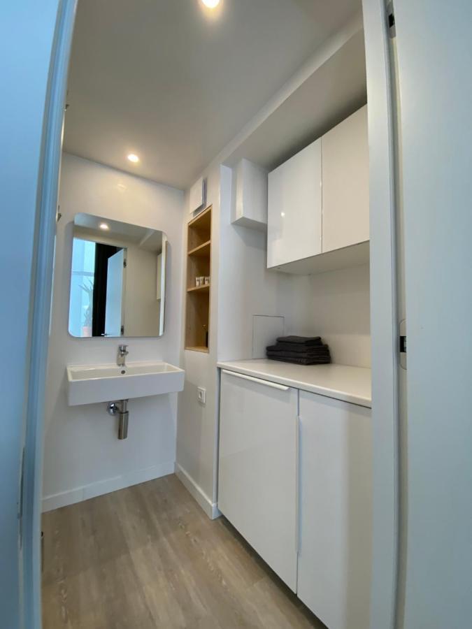 B&W Apartment Riga Bagian luar foto